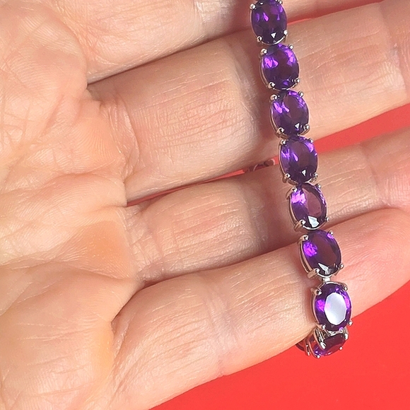 925 Sterling Silver Bracelet 7.0" with Natural Amethyst 6x8mm Gemstone - Picture 3 of 10